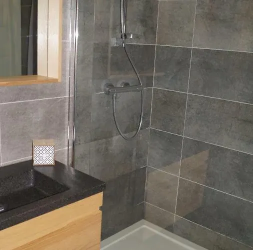 Au Saint Martin Lägenhet